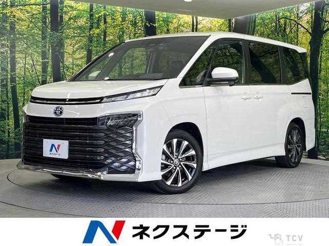 2023 Toyota Voxy