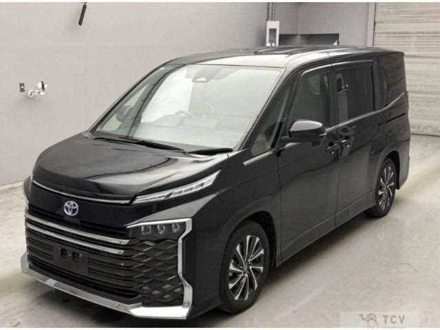 2022 Toyota Voxy