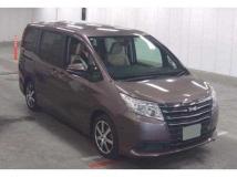 2014 Toyota Noah