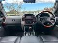 2004 Mitsubishi Pajero