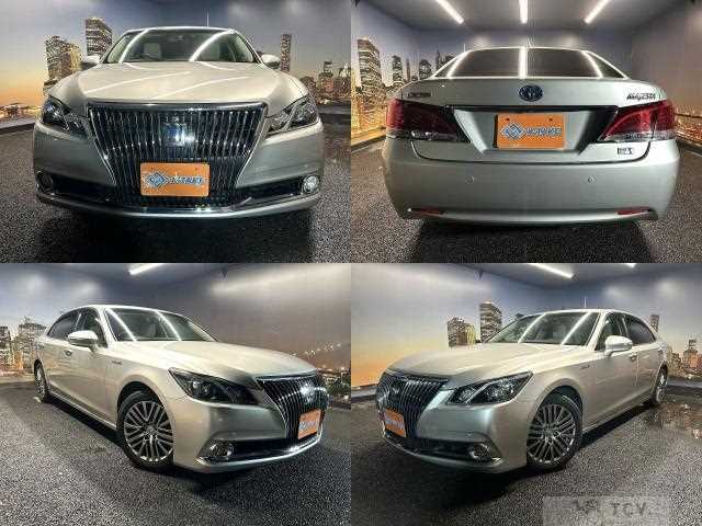 2014 Toyota Crown Majesta