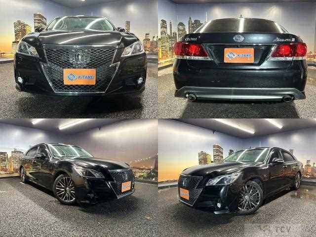 2013 Toyota Crown