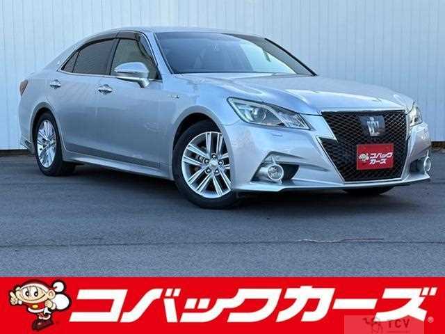 2014 Toyota Crown Hybrid