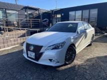 2013 Toyota Crown Hybrid