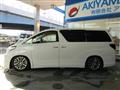 2013 Toyota Alphard G