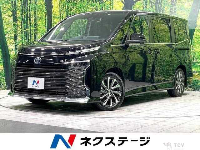 2023 Toyota Voxy