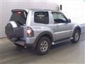 2007 Mitsubishi Pajero