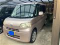 2011 Daihatsu Tanto