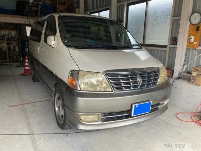 2001 Toyota Grand Hiace