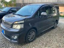 2012 Toyota Voxy