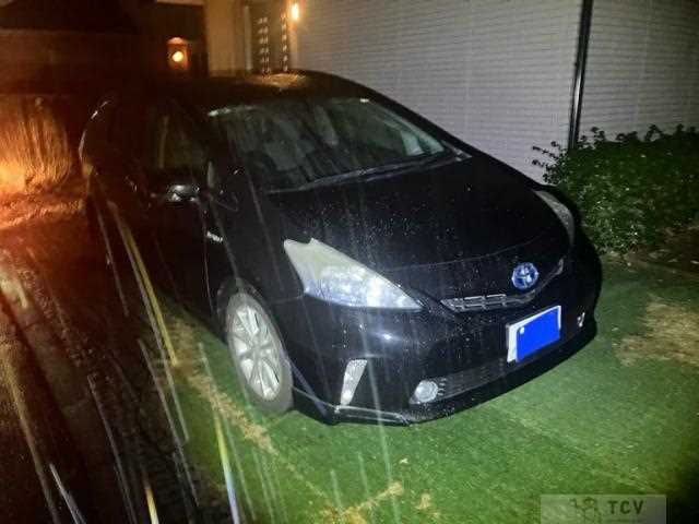 2012 Toyota PRIUS α