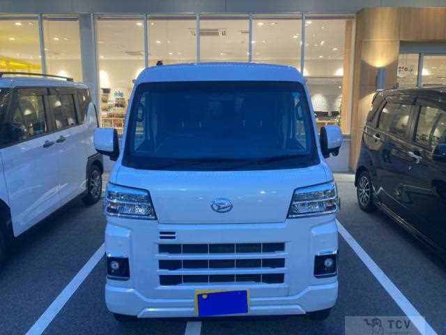 2022 Daihatsu Hijet Cargo