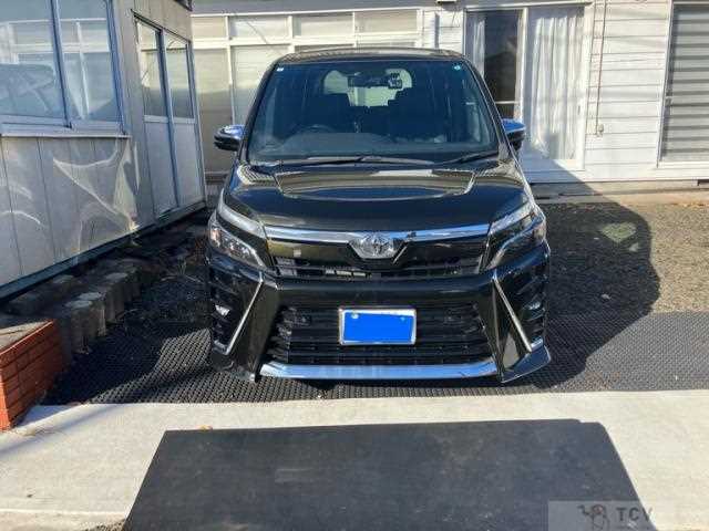 2021 Toyota Voxy