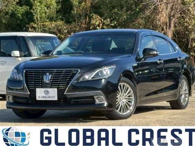 2015 Toyota Crown Hybrid