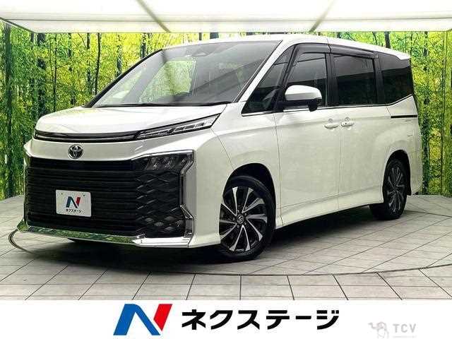 2022 Toyota Voxy