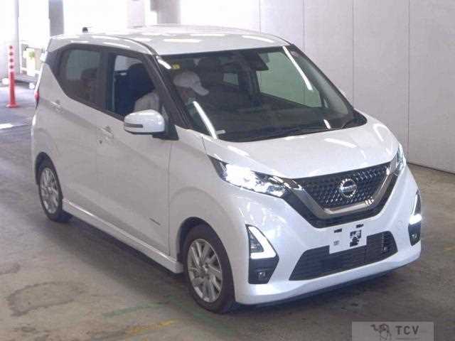 2022 Nissan Nissan Others