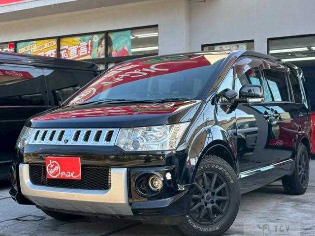 2008 Mitsubishi Delica D5