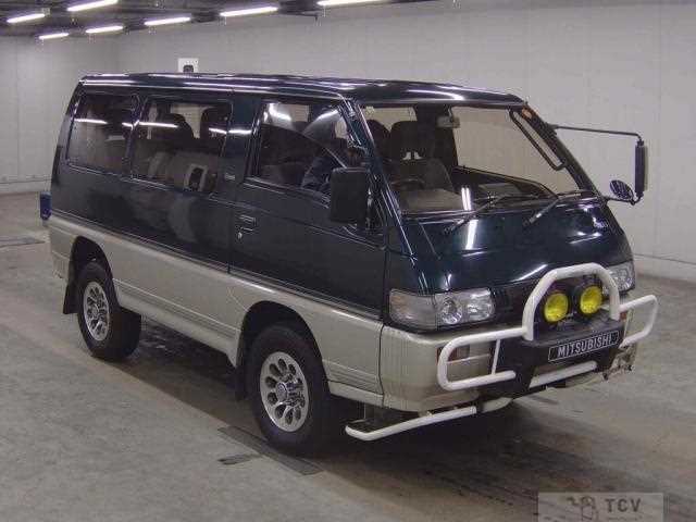 2023 Mitsubishi Delica Starwagon