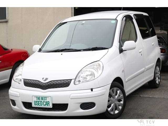 2004 Toyota Fun Cargo
