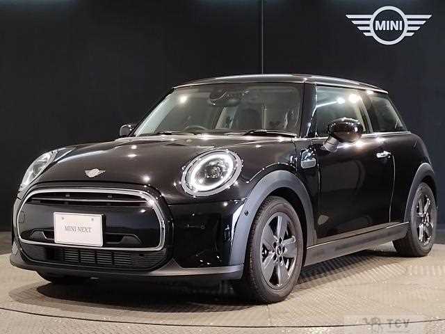 2022 BMW MINI