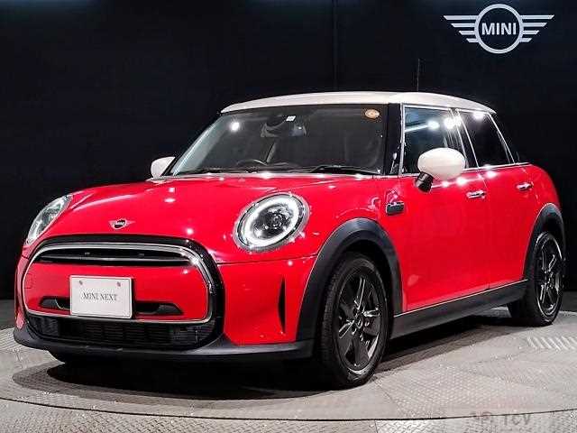 2023 BMW MINI