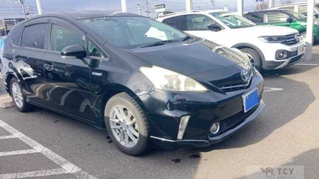 2012 Toyota PRIUS α