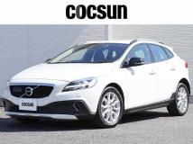 2018 Volvo V40