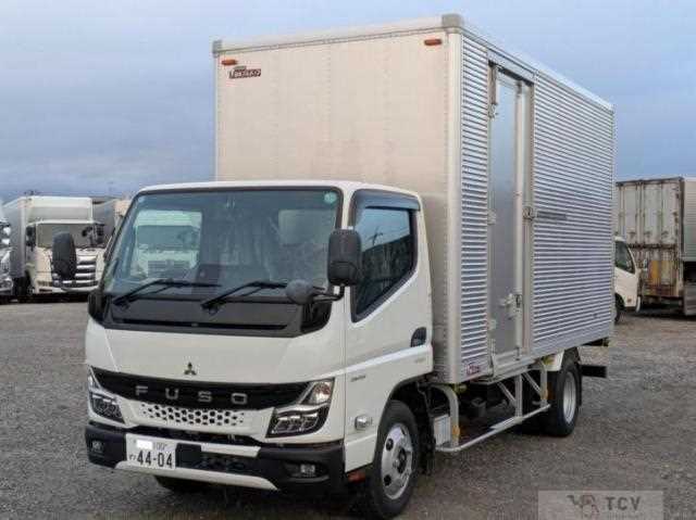 2025 Mitsubishi Fuso Canter