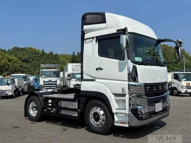 2025 Mitsubishi Fuso Super Great