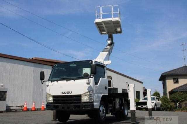 2009 Isuzu Elf Truck