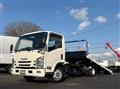 2020 Isuzu Elf Truck