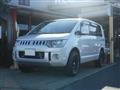 2017 Mitsubishi Delica D5