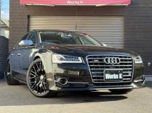 2015 Audi S8