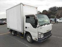 2014 Isuzu Elf Truck