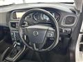 2019 Volvo V40