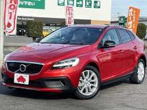 2018 Volvo V40