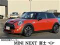 2018 BMW MINI