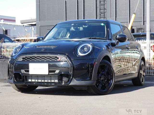 2022 BMW MINI