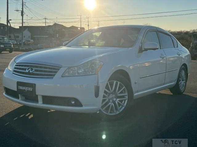 2004 Nissan Fuga