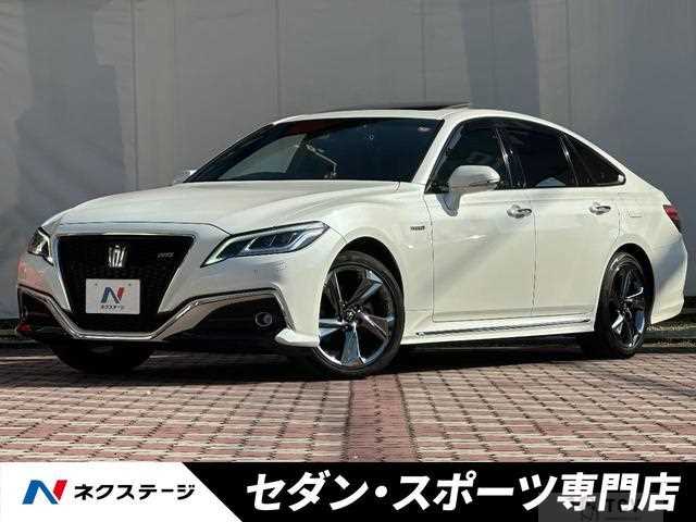 2018 Toyota Crown Hybrid