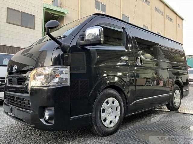 2022 Toyota Hiace Van