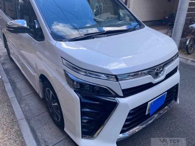2021 Toyota Voxy