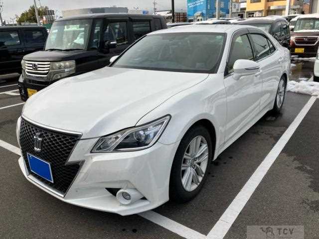 2013 Toyota Crown