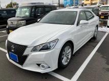 2013 Toyota Crown