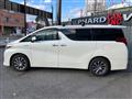 2017 Toyota Alphard Hybrid