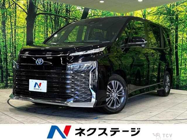 2025 Toyota Voxy