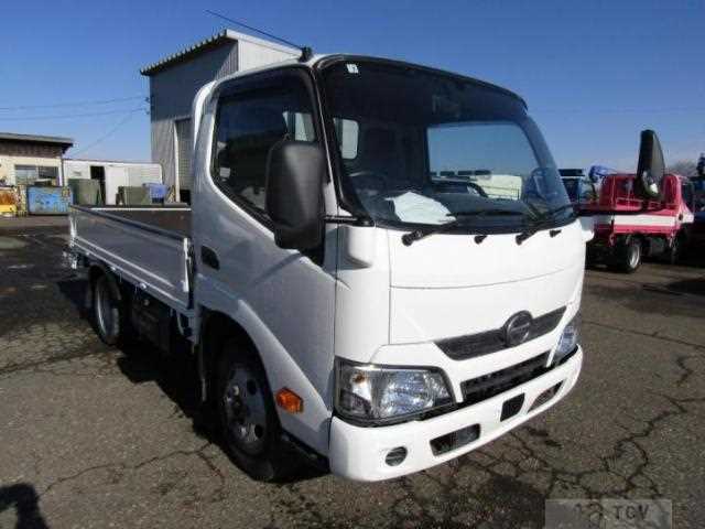 2017 Hino Dutro