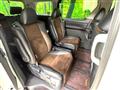 2013 Toyota Alphard G