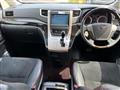 2013 Toyota Vellfire