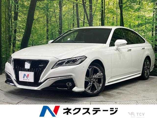2019 Toyota Crown Hybrid